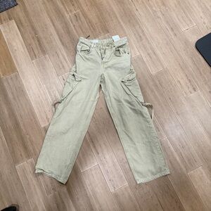 Zara Men's Beige Cargo Pants